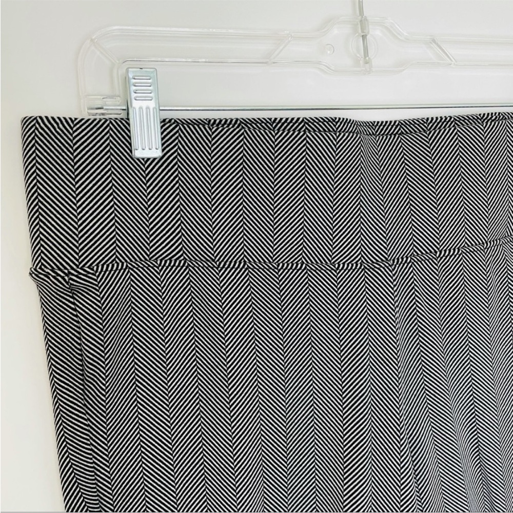 Torrid Gray Knit Leggings - Picture 5 of 7